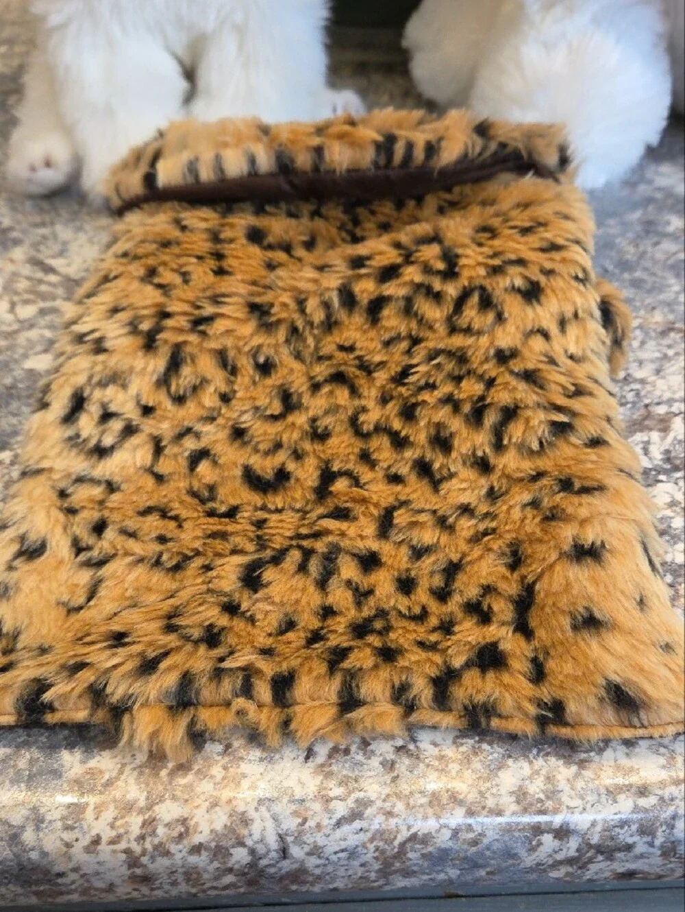 Faux Fur Leopard-Print Dogs Coat - Brown/Black